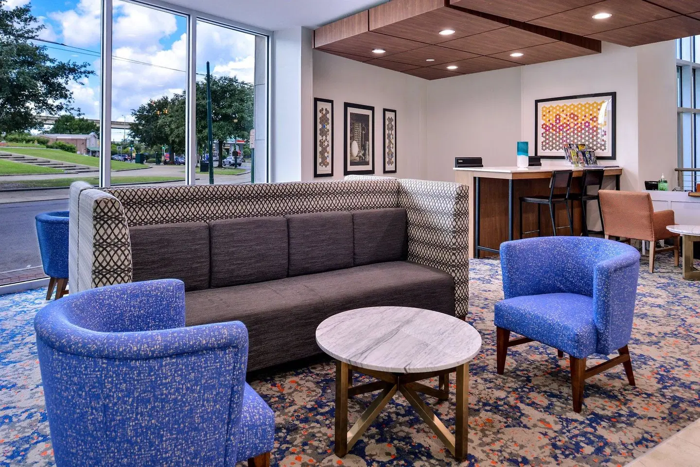 Holiday Inn Express New Orleans - St Charles by IHG LOUNGE_LOBBY