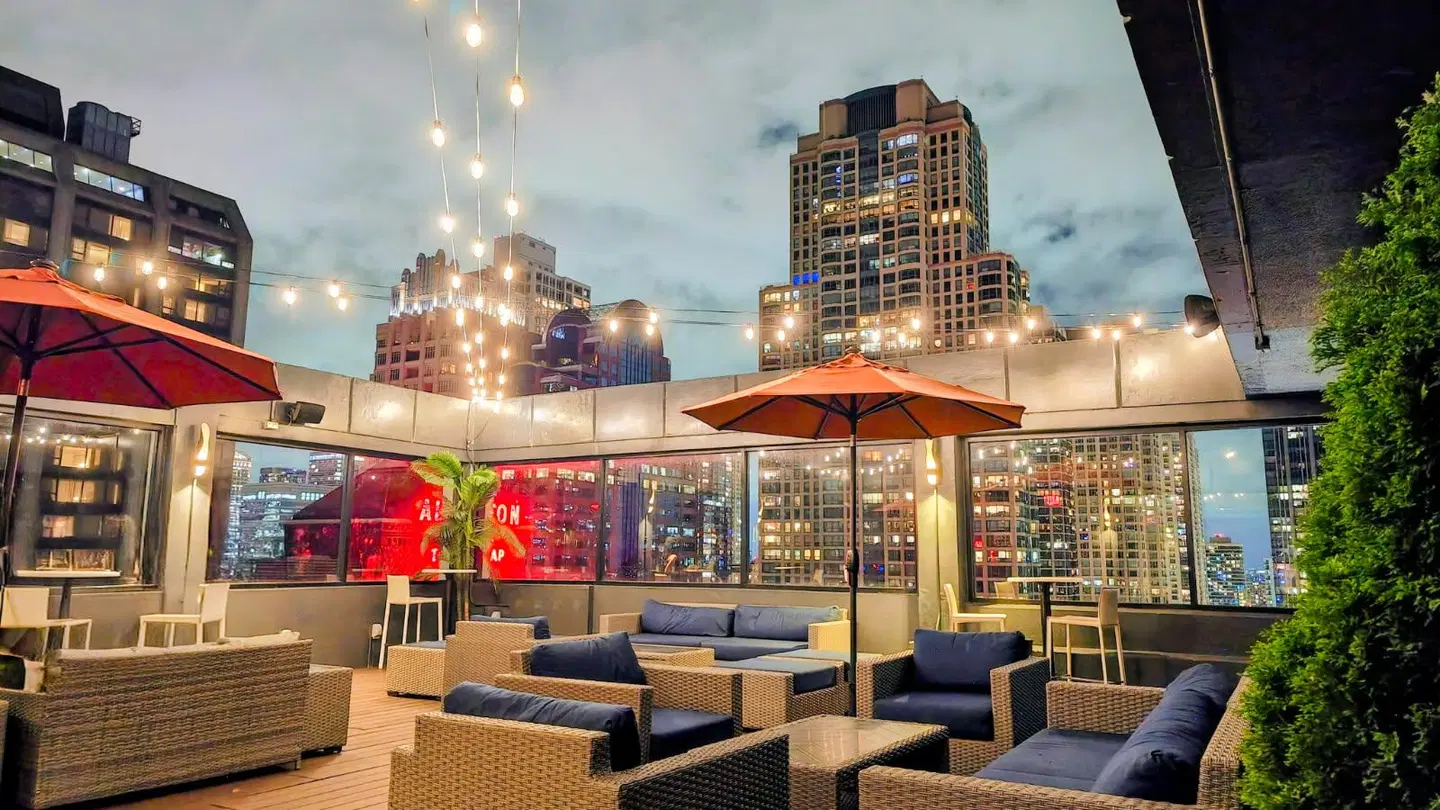 The Chicago Hotel Collection - Magnificent Mile Hotel & Suites LOUNGE_LOBBY
