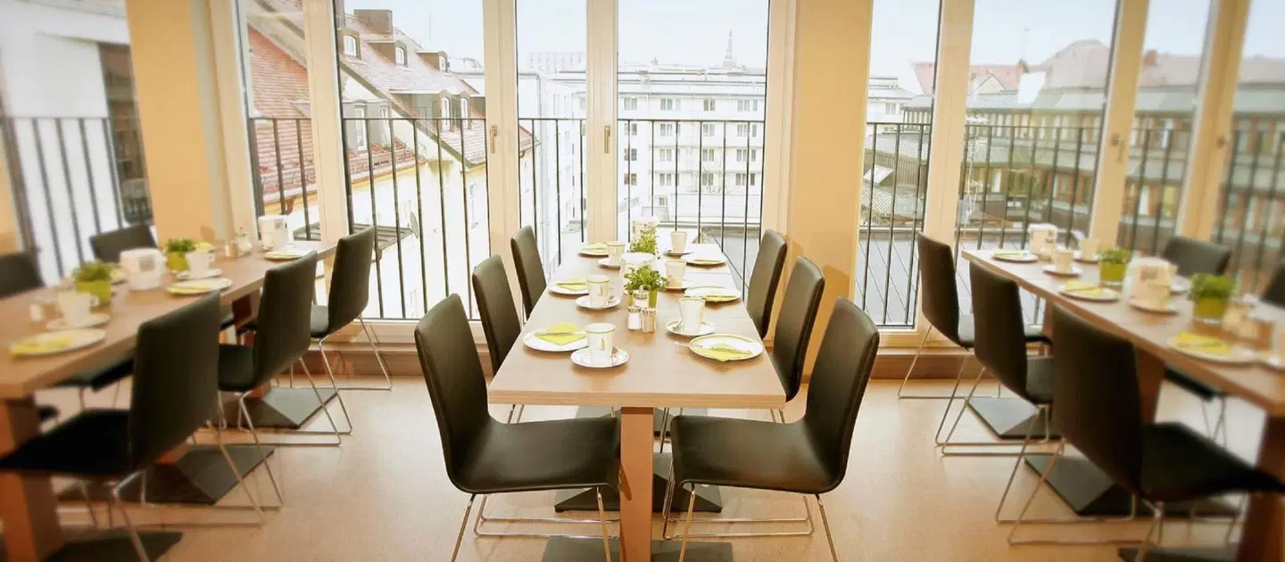 Hotel Demas City Restaurant