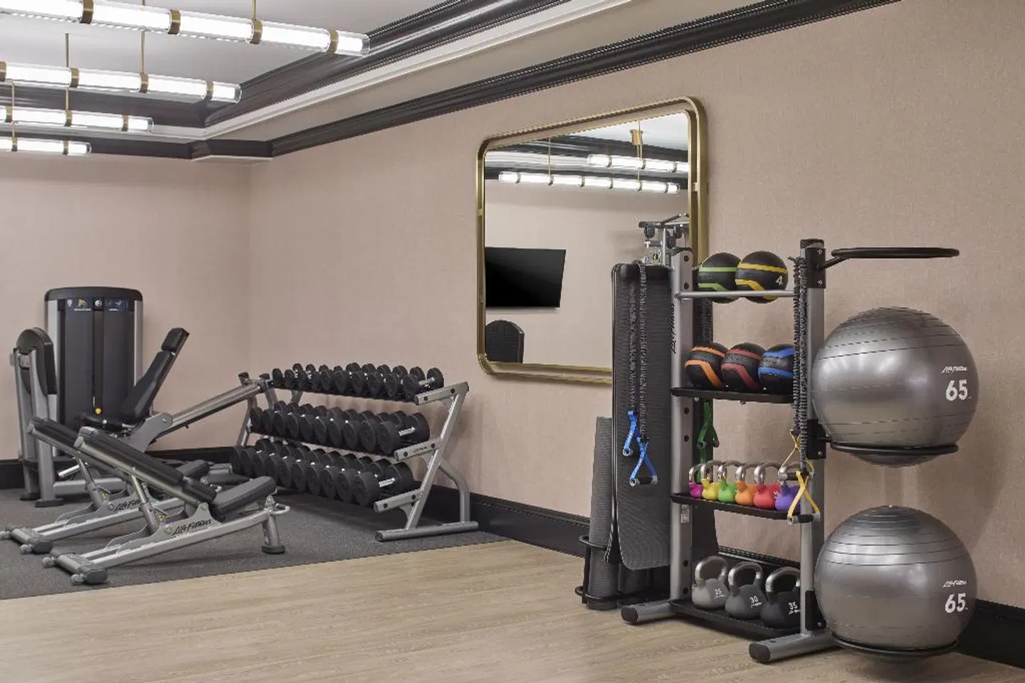 Le Pavillon, New Orleans, a Tribute Portfolio Hotel SPORTS_AND_LEISURE