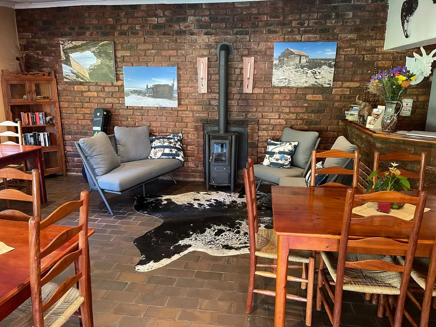 Marula Lodge Guesthouse Bar
