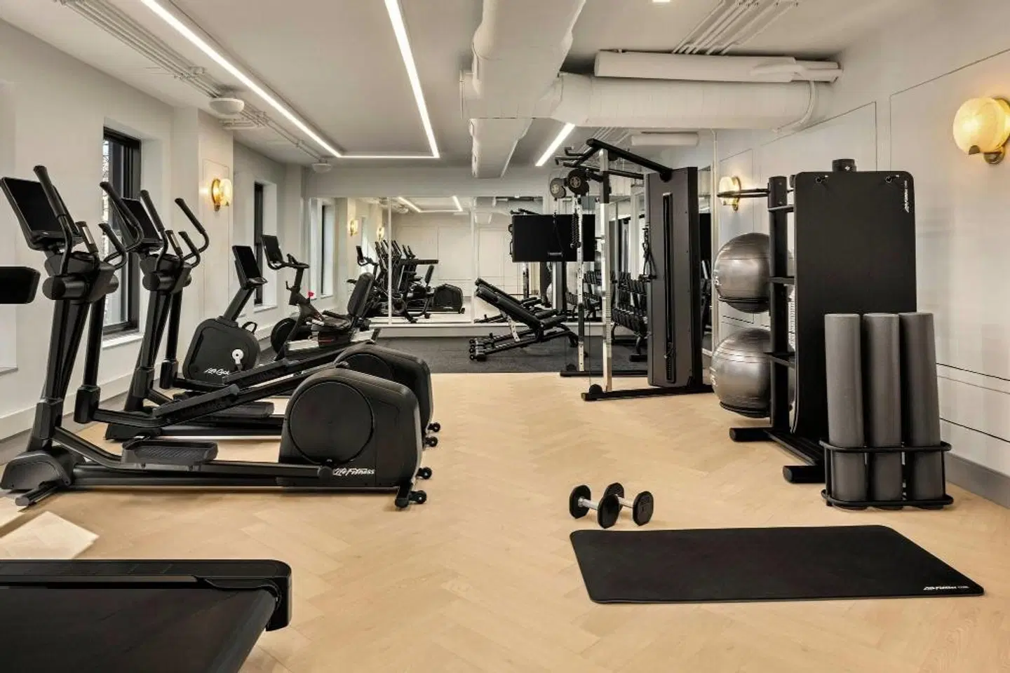 The Talbott SPORTS_AND_LEISURE