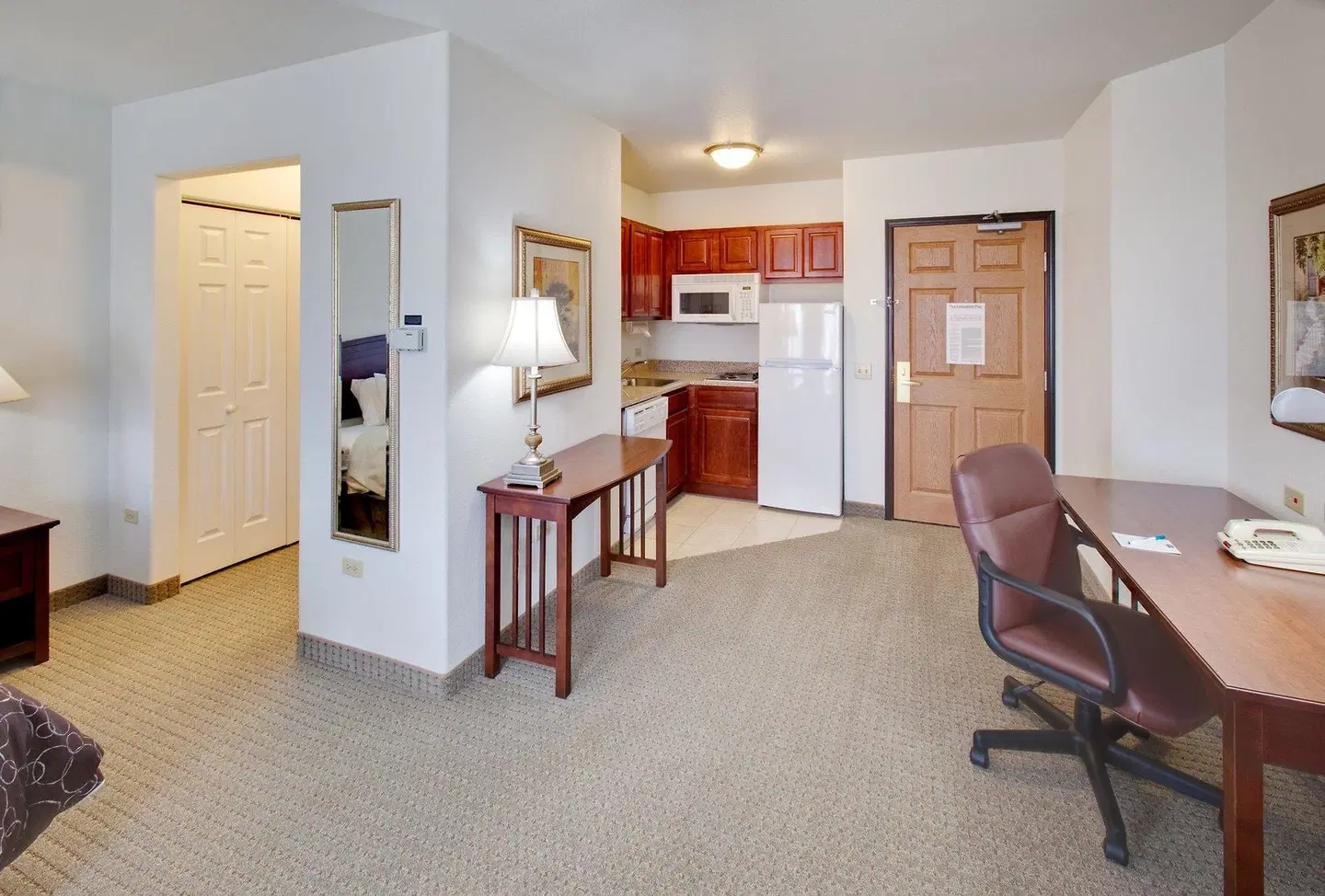 Staybridge Suites Rockford by IHG ROOM_EXAMPLE