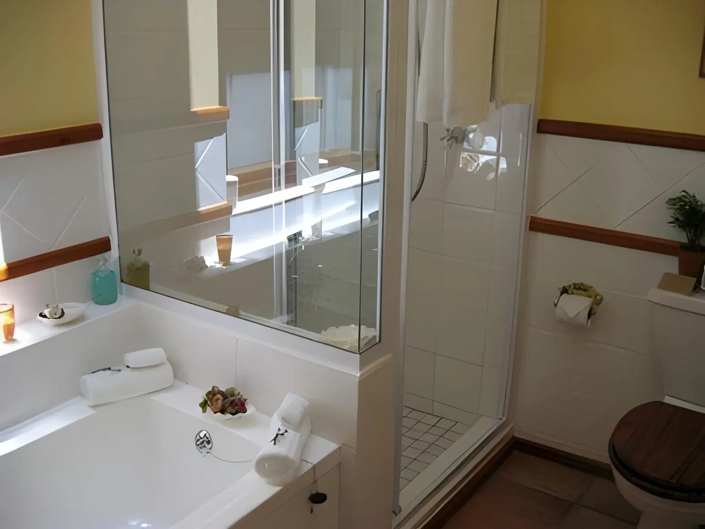 High Timbers Lodge Badezimmer
