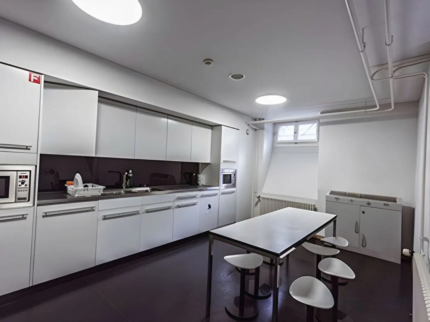 Geneva Hostel ROOM_EXAMPLE