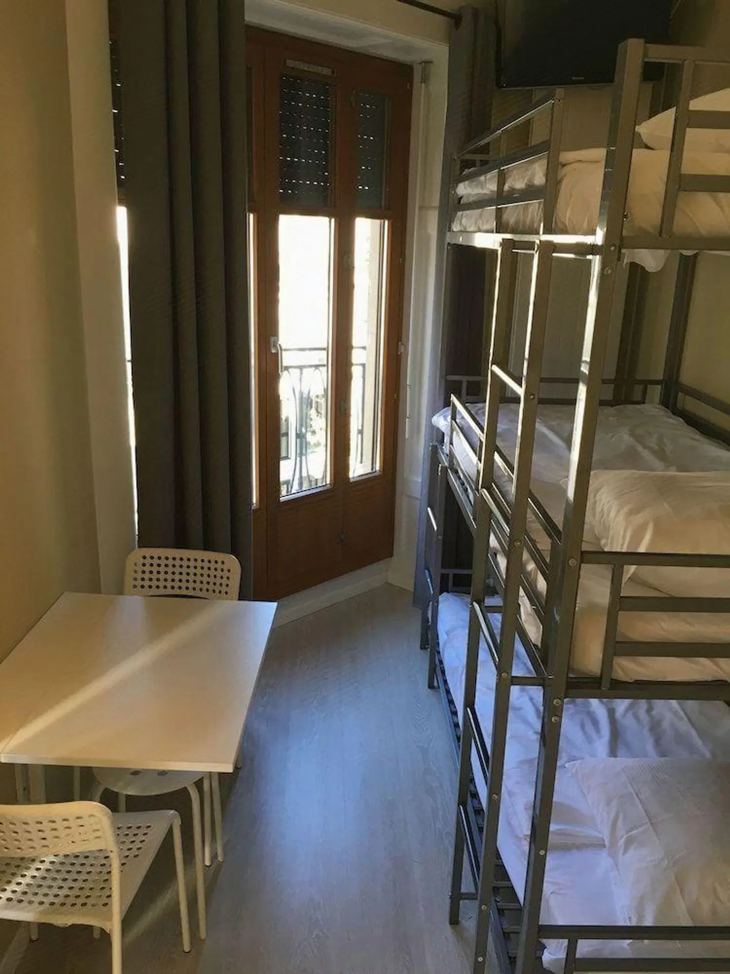 Central ROOM_EXAMPLE
