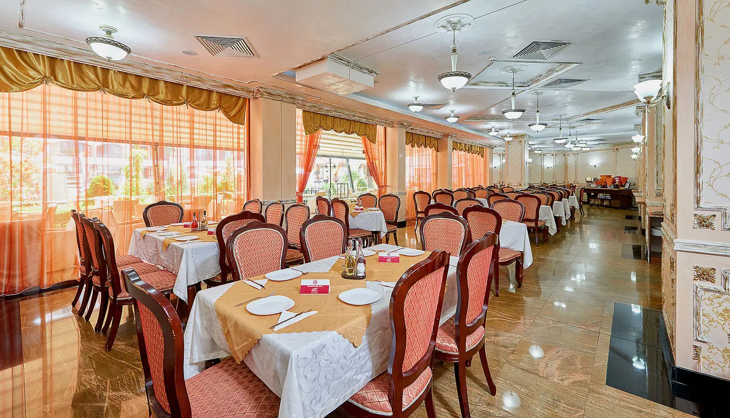 Hotel Karolina Restaurant