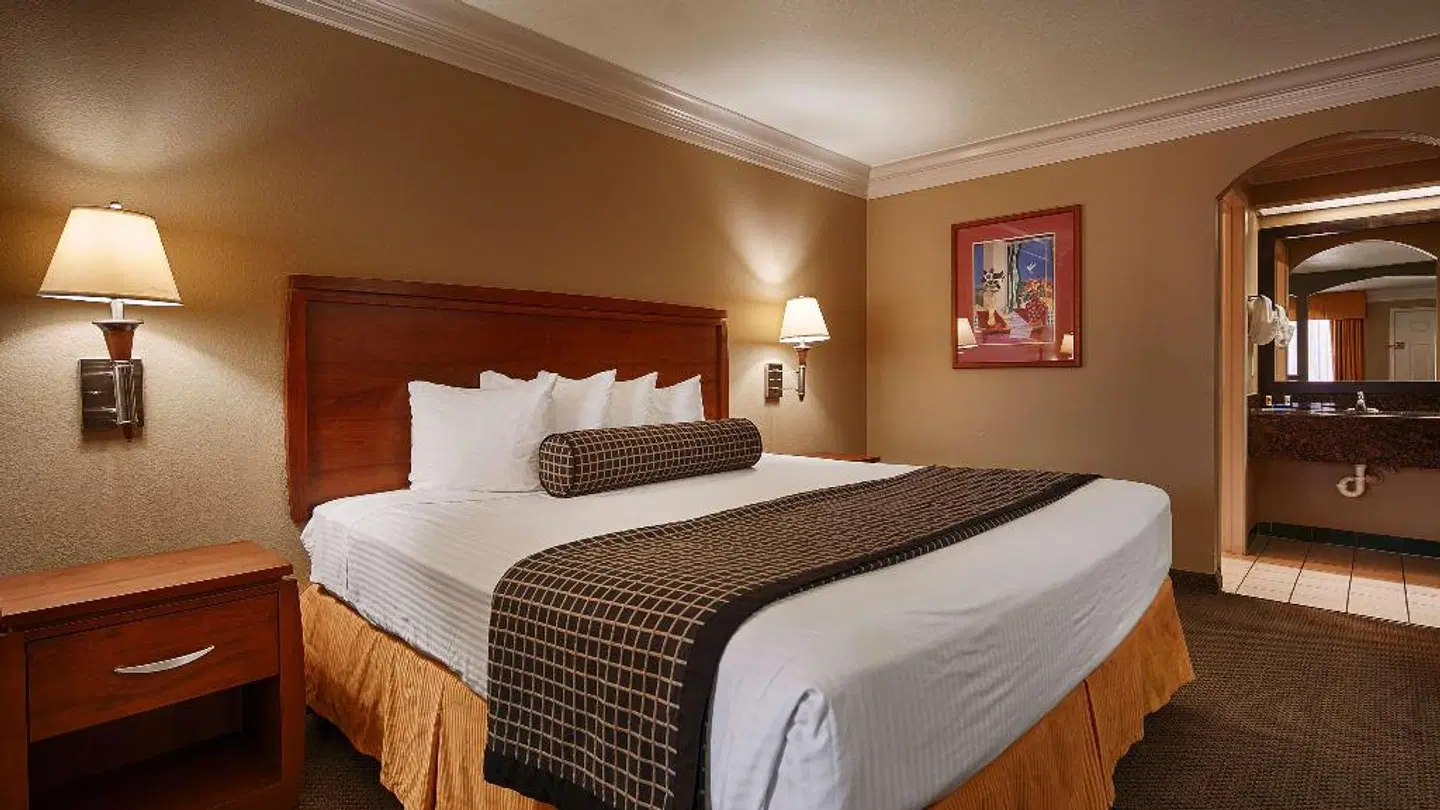 OUTRIGGER Honua Kai Resort & Spa ROOM_EXAMPLE