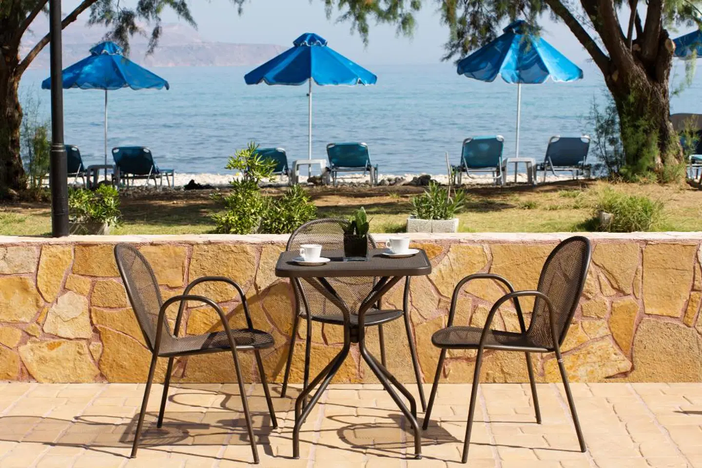 Almyrida Studios Terrasse
