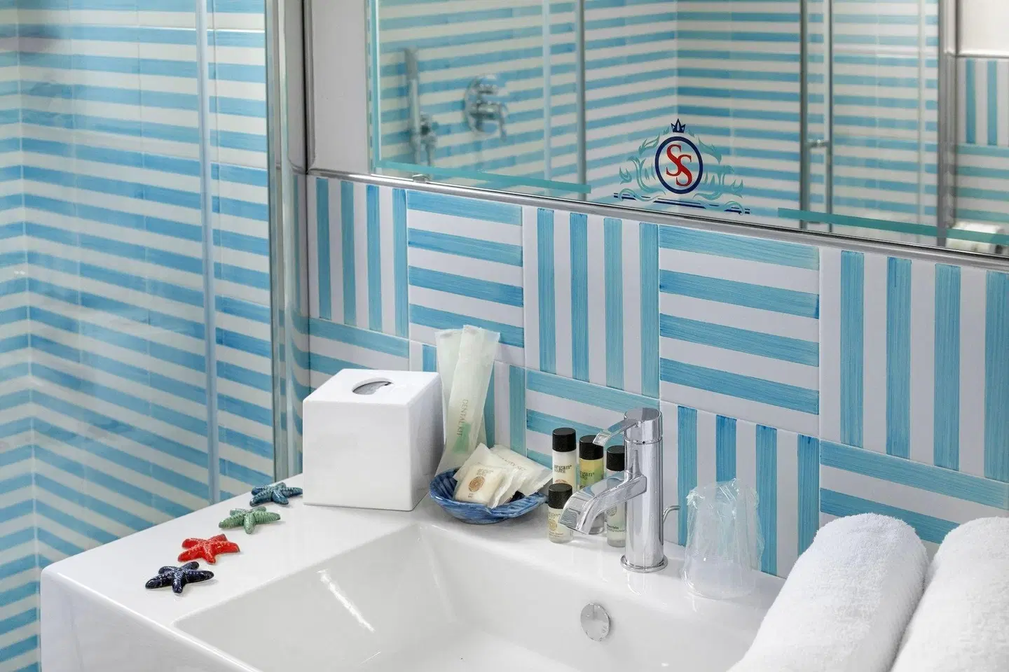 Sersale Suites Badezimmer