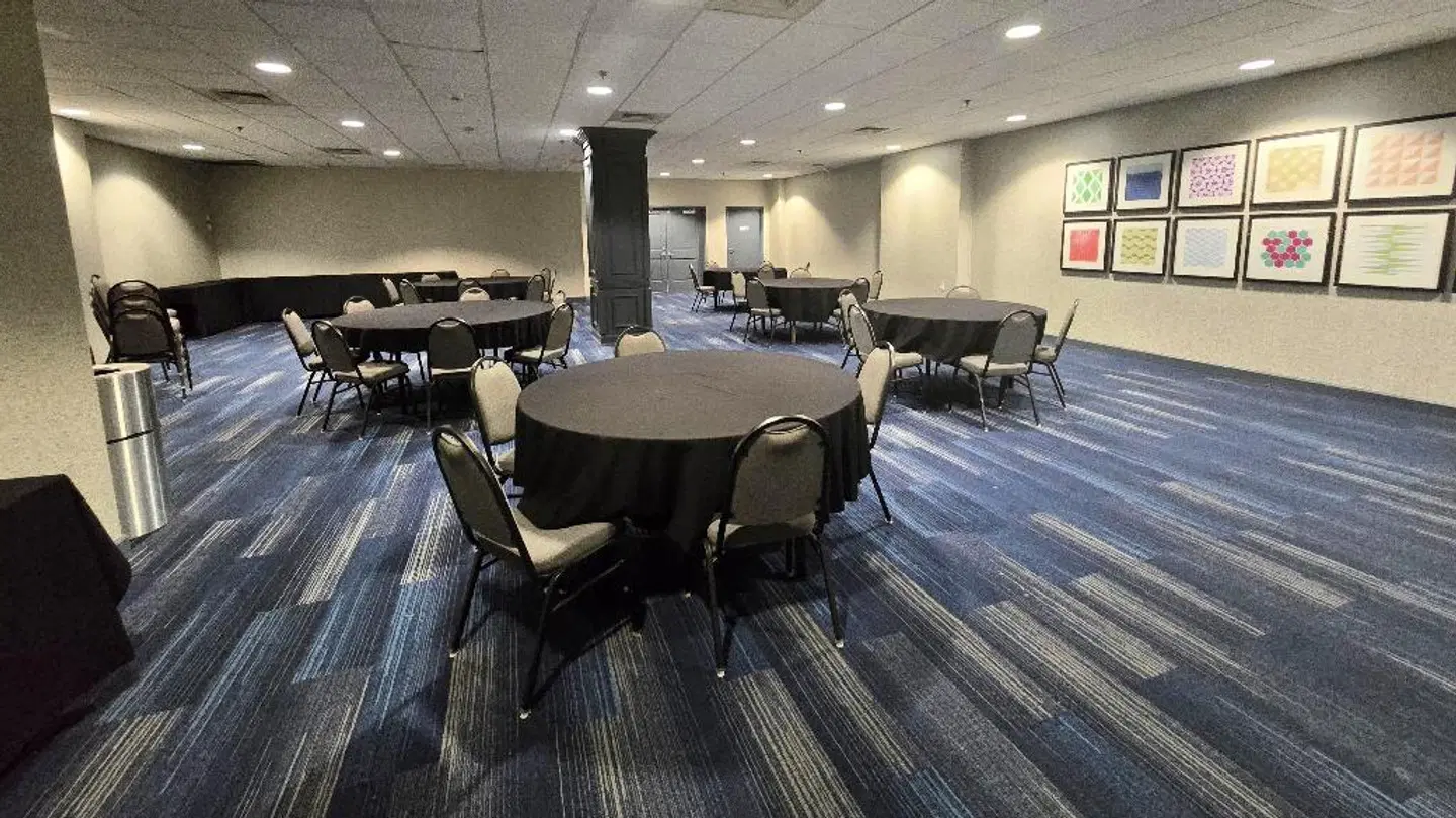 Holiday Inn Express Nashville Downtown - Broadway by IHG Konferenz