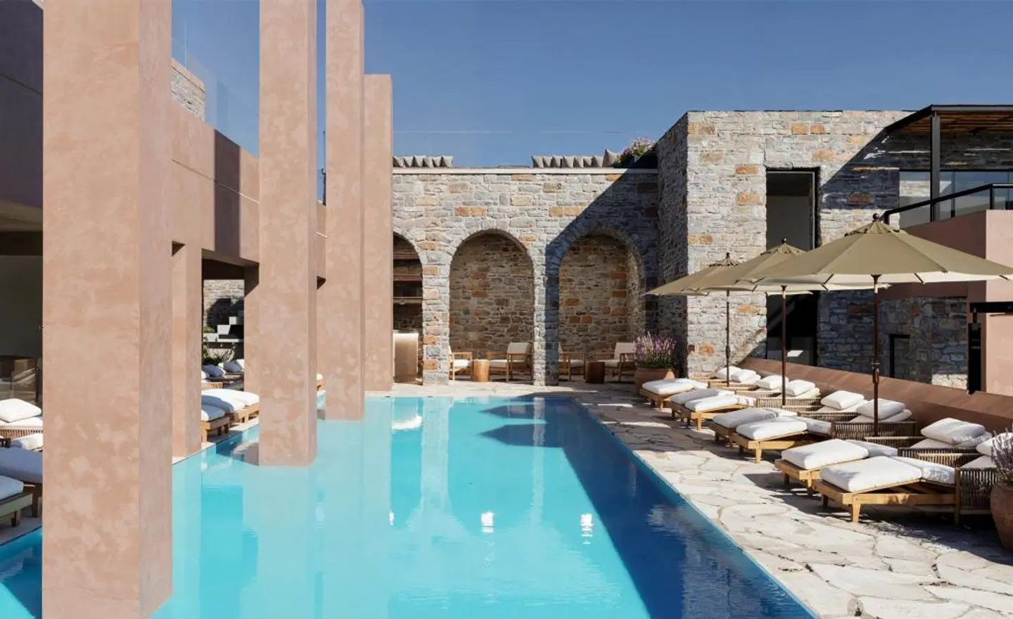 Volta Seaside Boutique Hotel OUTDOOR_POOL