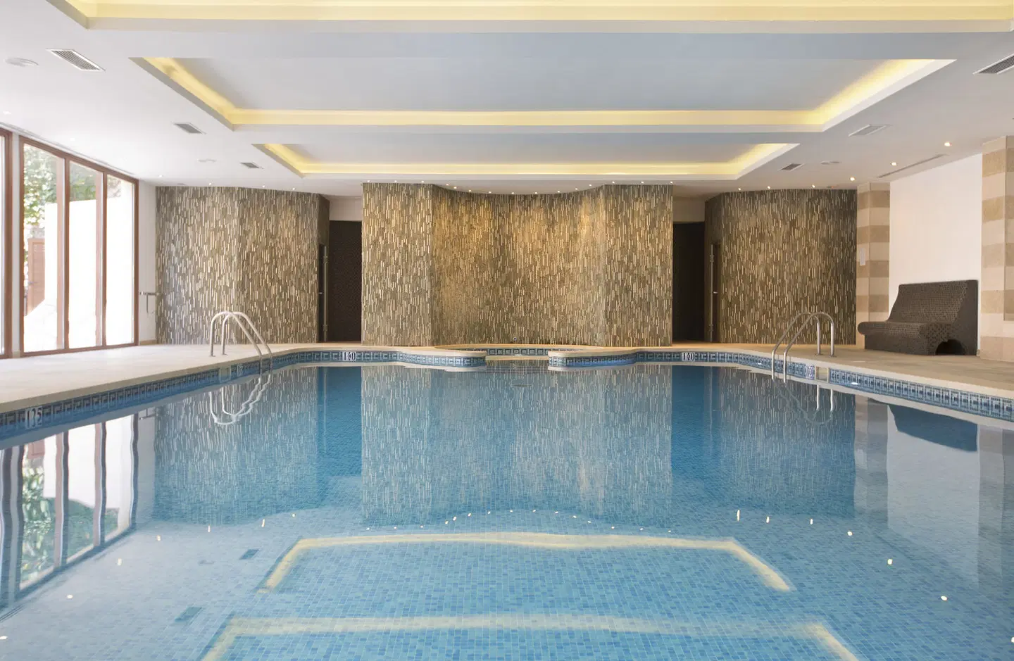 Grupotel Taurus Park Hallenbad