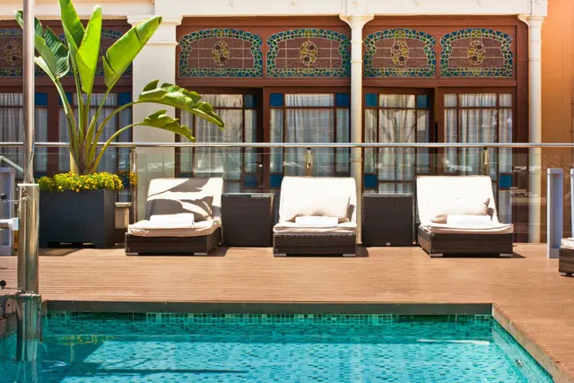 Grupotel Gran Via 678 OUTDOOR_POOL