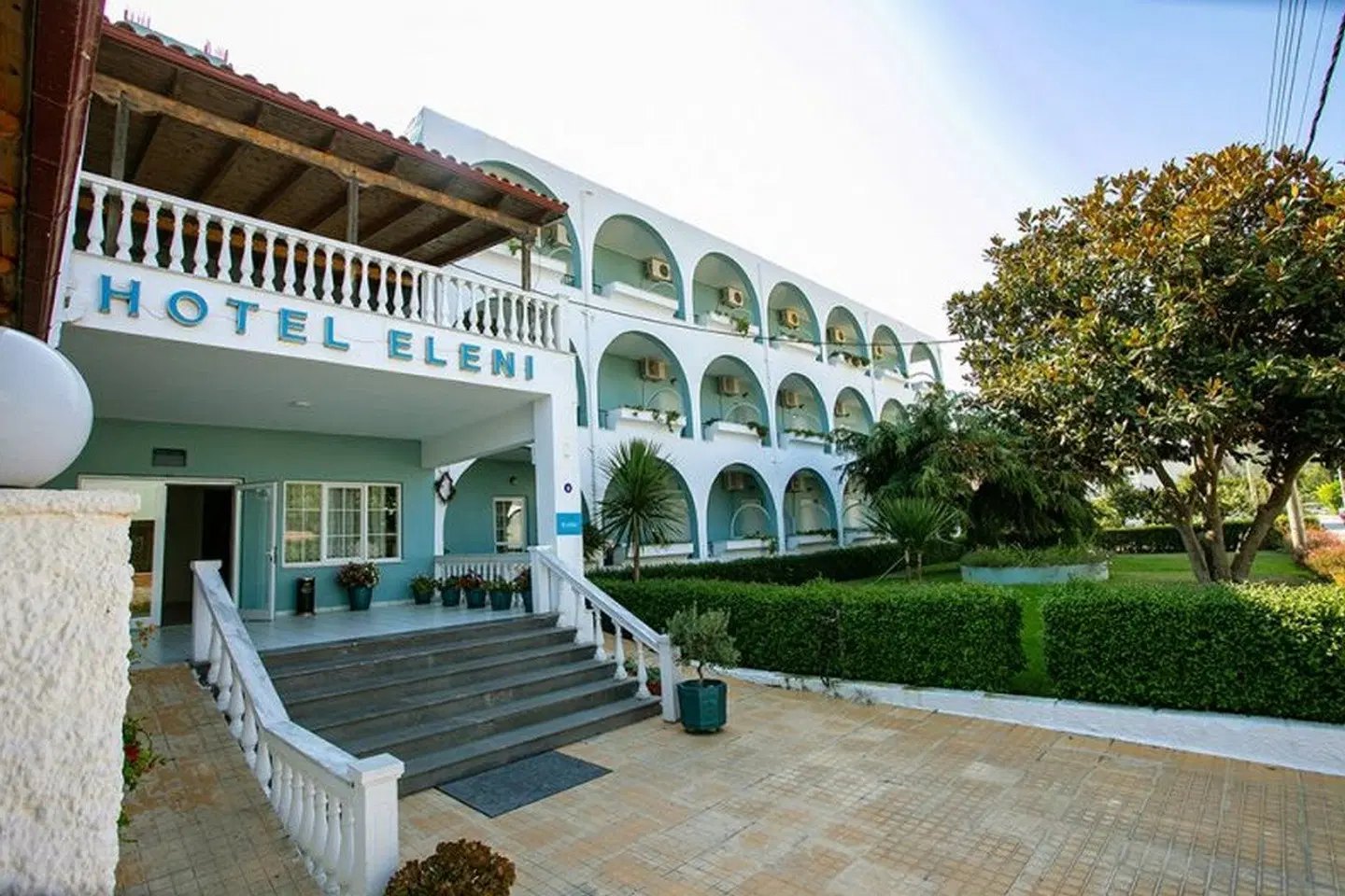 Eleni Hotel EXTERIOR