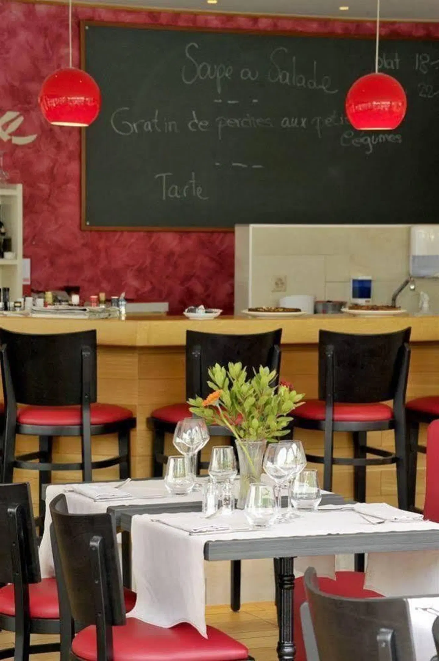 Le Rive Restaurant