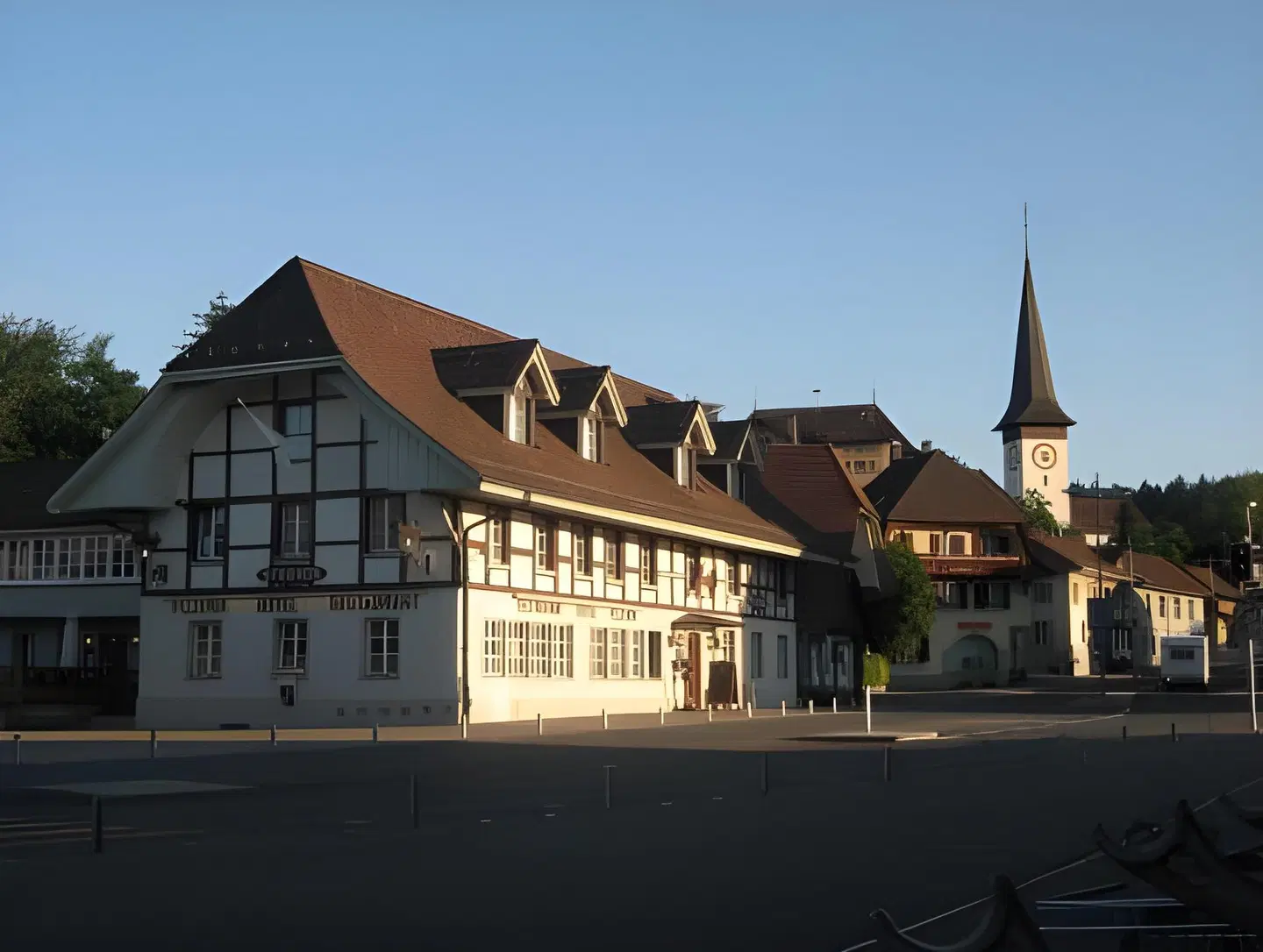 Sternen EXTERIOR