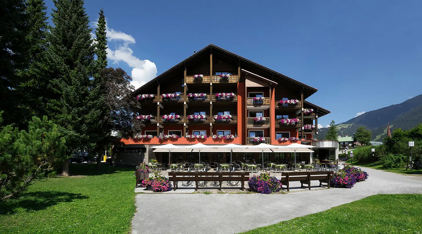 Hocheder EXTERIOR