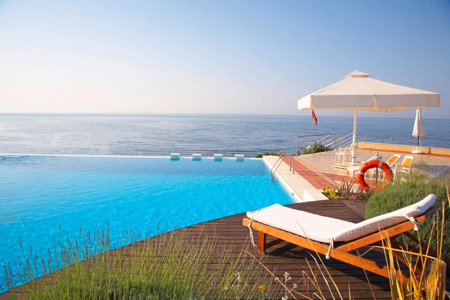 Ramada Plaza by Wyndham Thraki OUTDOOR_POOL