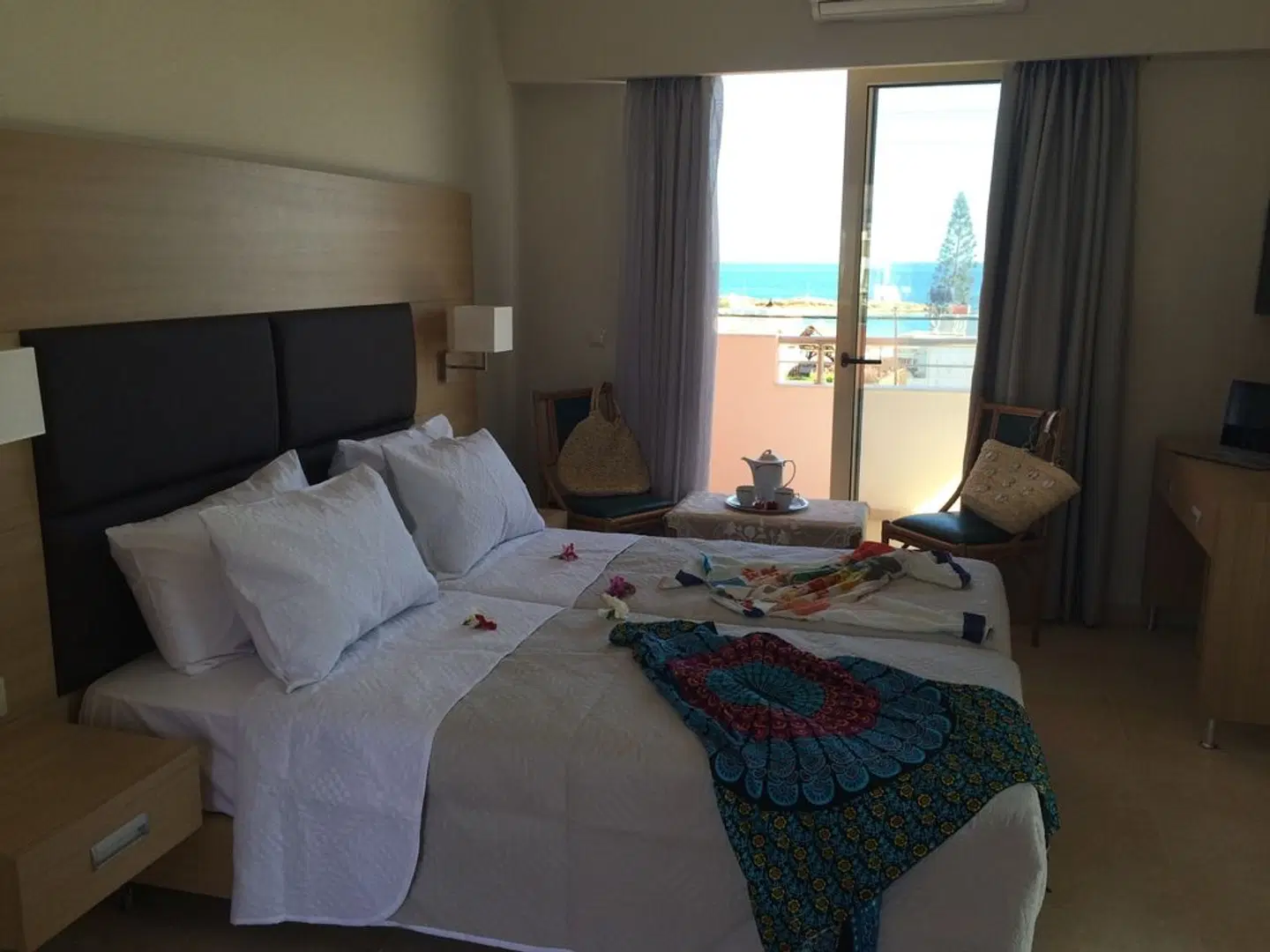 Pleasure Beach Hotel ROOM_EXAMPLE