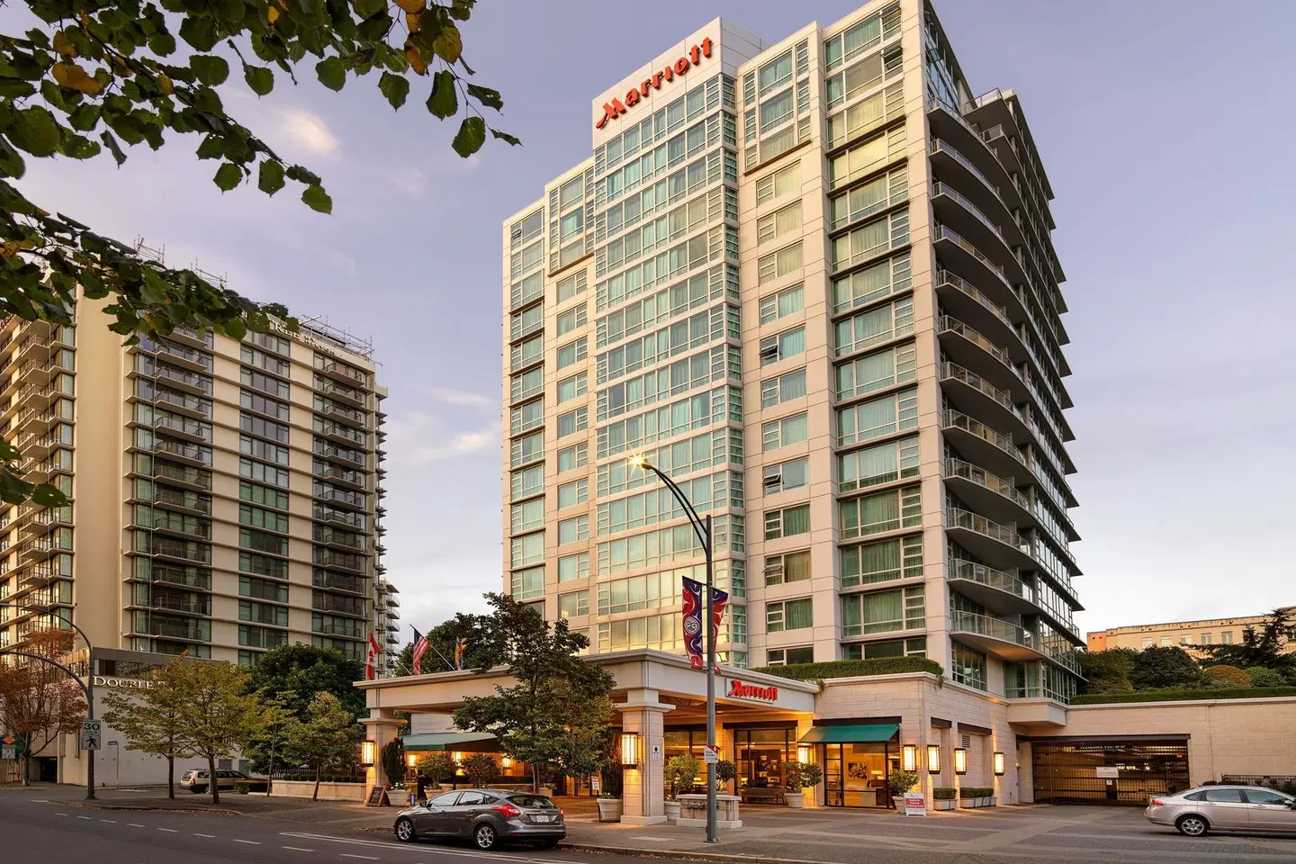 Victoria Marriott Inner Harbour EXTERIOR