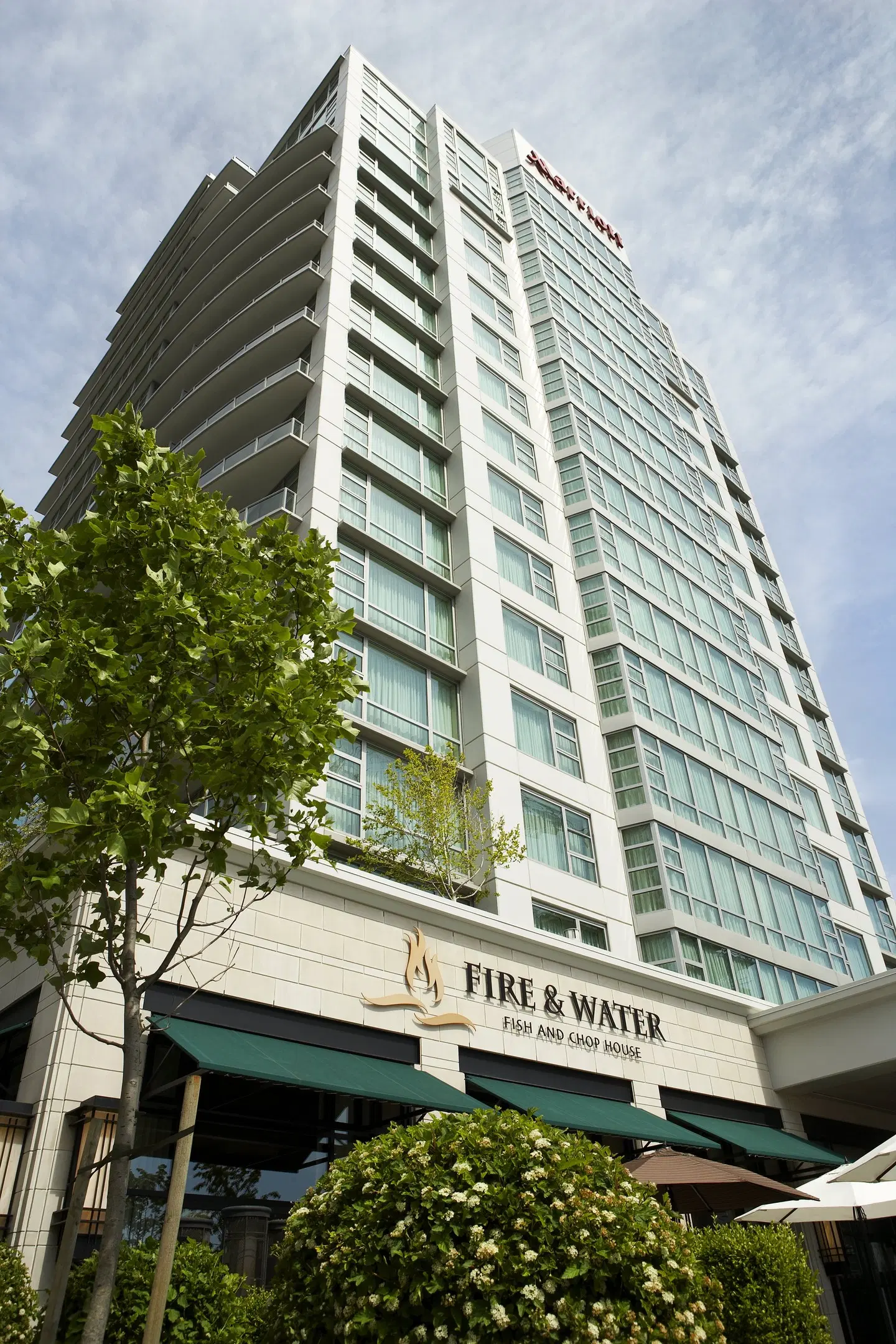 Victoria Marriott Inner Harbour EXTERIOR