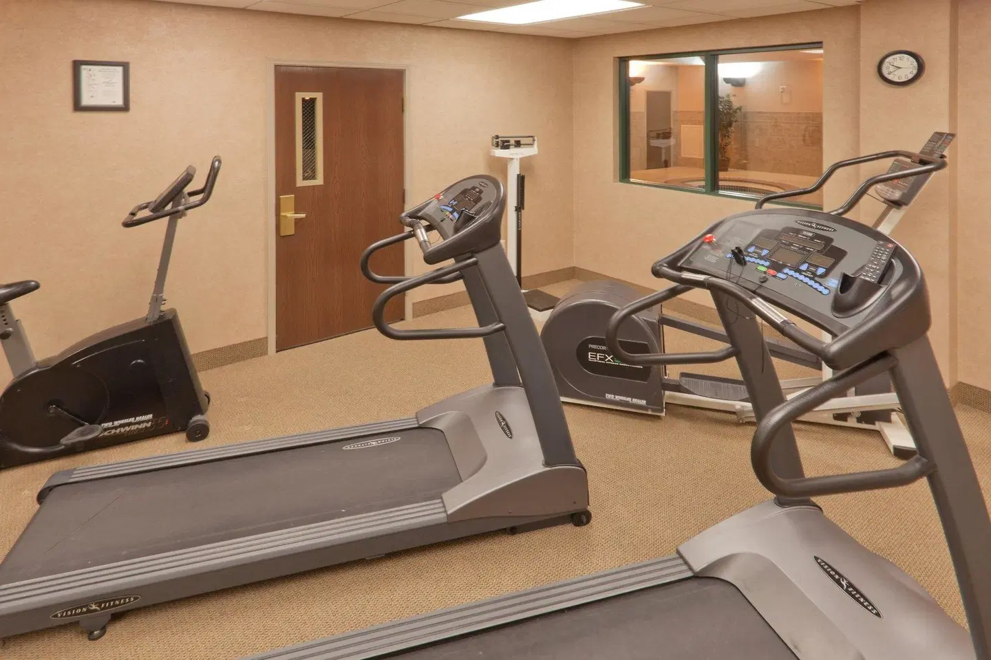 Holiday Inn Express & Suites Deadwood-Gold Dust Casino by IHG SPORTS_AND_LEISURE