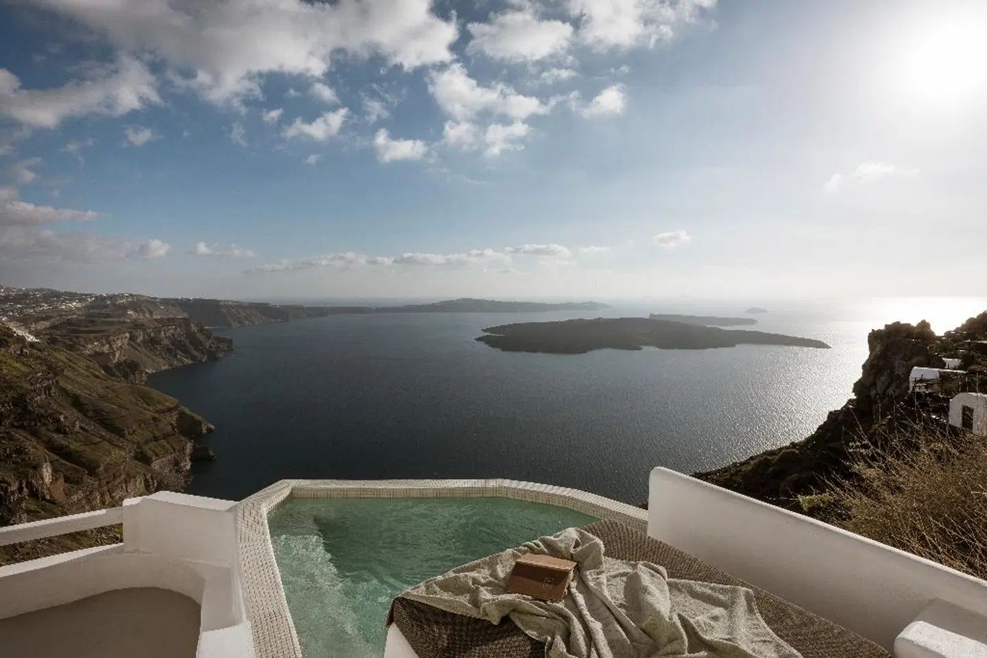 Aqua Luxury Suites Santorini Terrasse