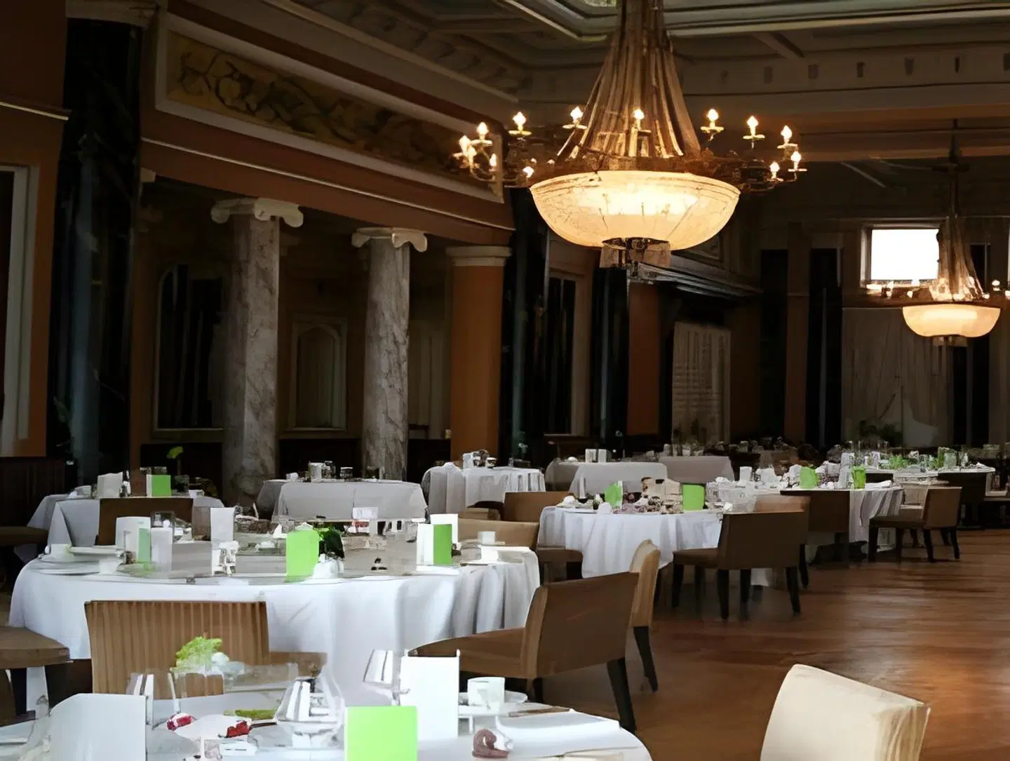 Hôtel des Trois Couronnes Restaurant