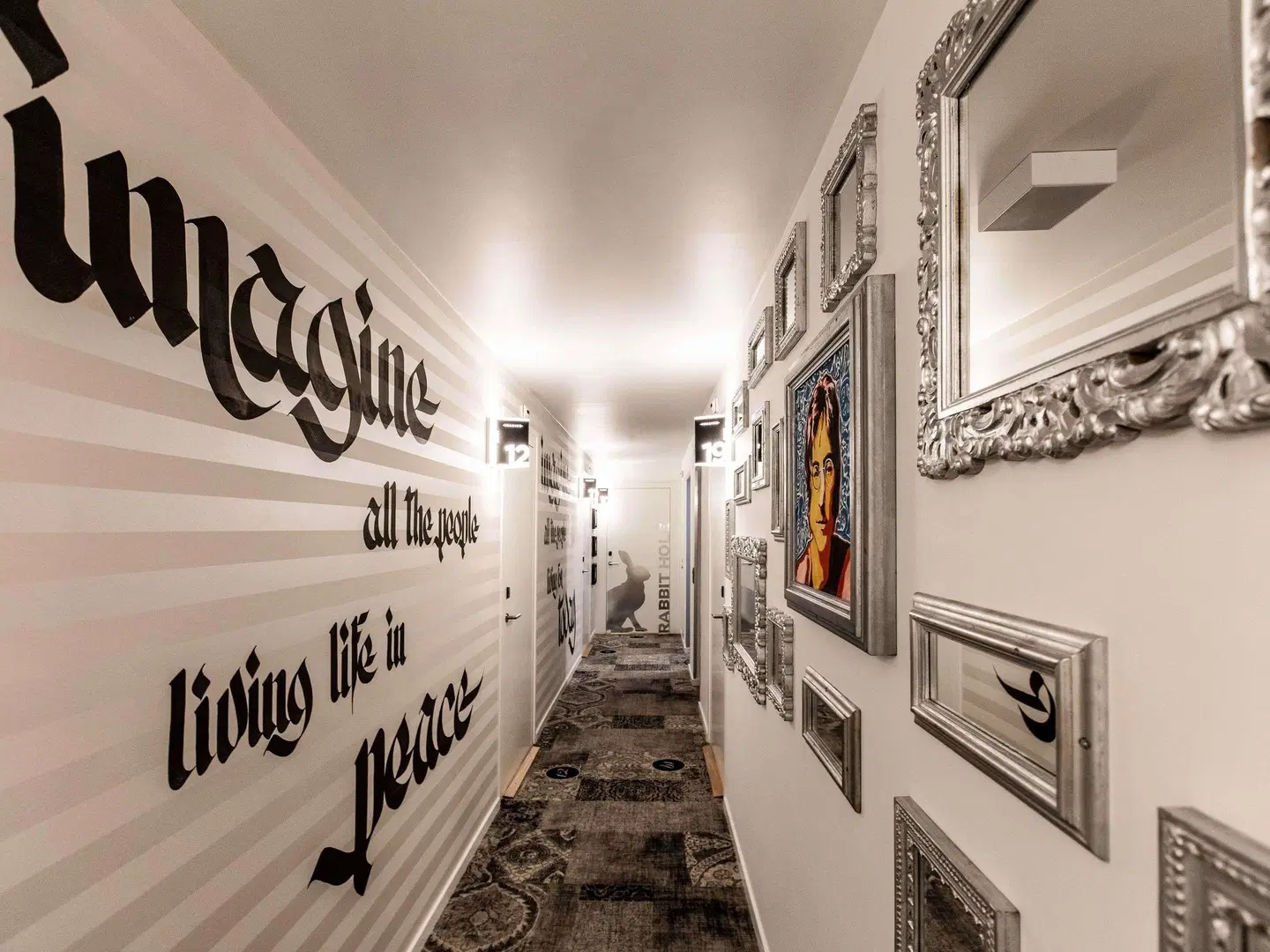 ibis Styles Lausanne Center MadHouse LOUNGE_LOBBY