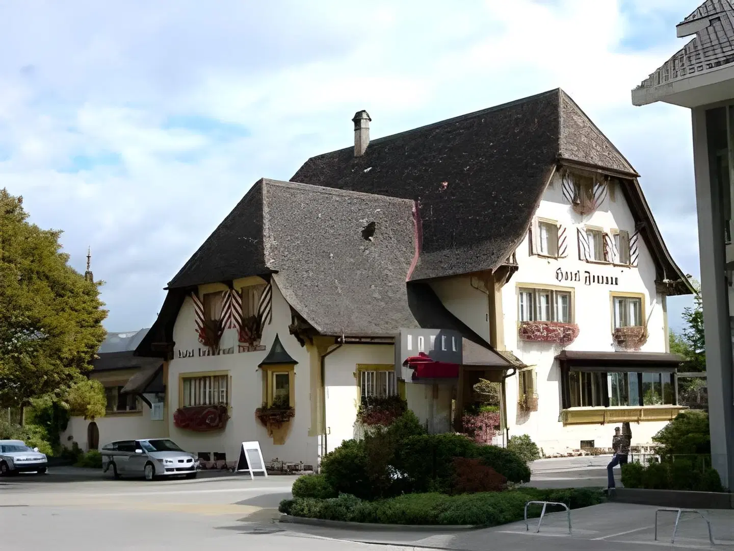 Hotel Fontana EXTERIOR