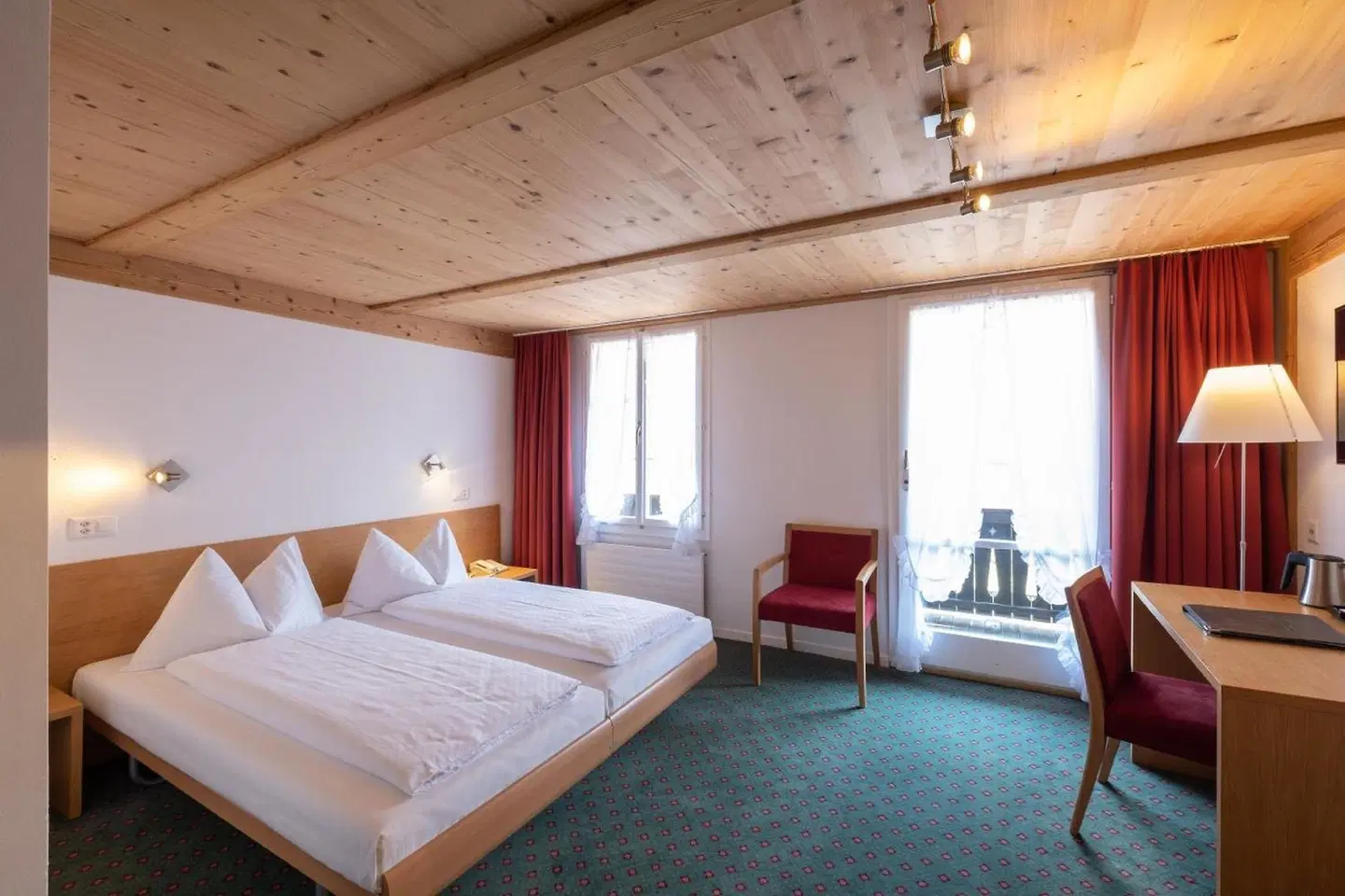 Chalet Swiss ROOM_EXAMPLE