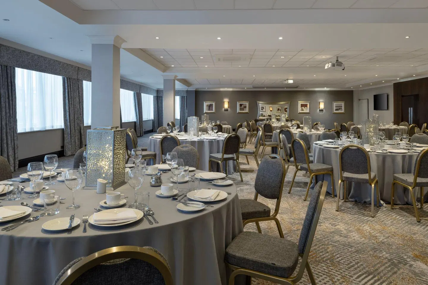 Delta Hotels Edinburgh Restaurant
