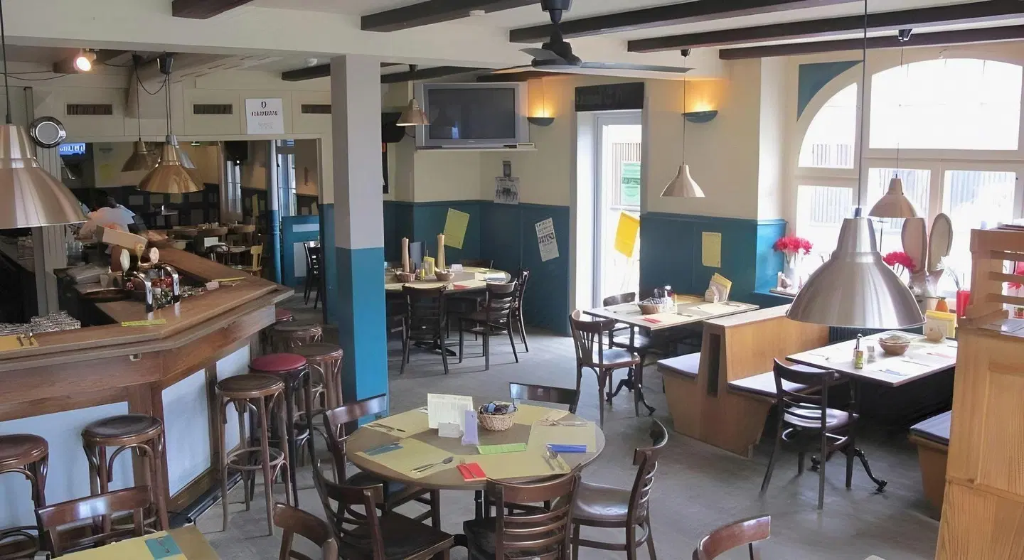 Happy Inn Lodge Restaurant