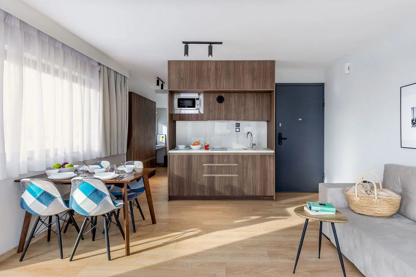Filopappou Hill Suites by Athens Stay Restaurant