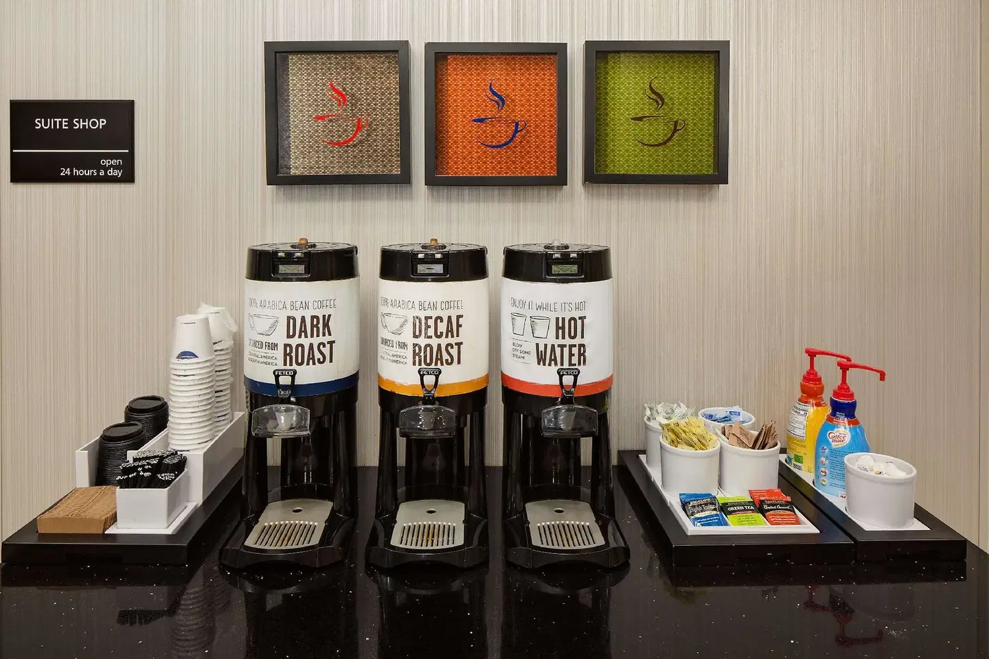 Hampton Inn & Suites Nashville-Airport Restaurant