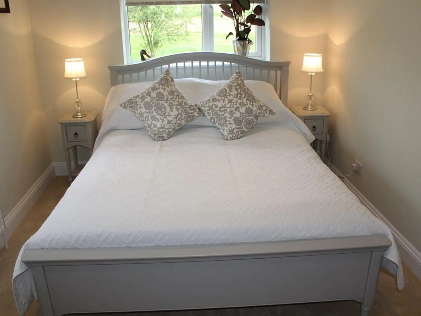 Sunny Nest ROOM_EXAMPLE