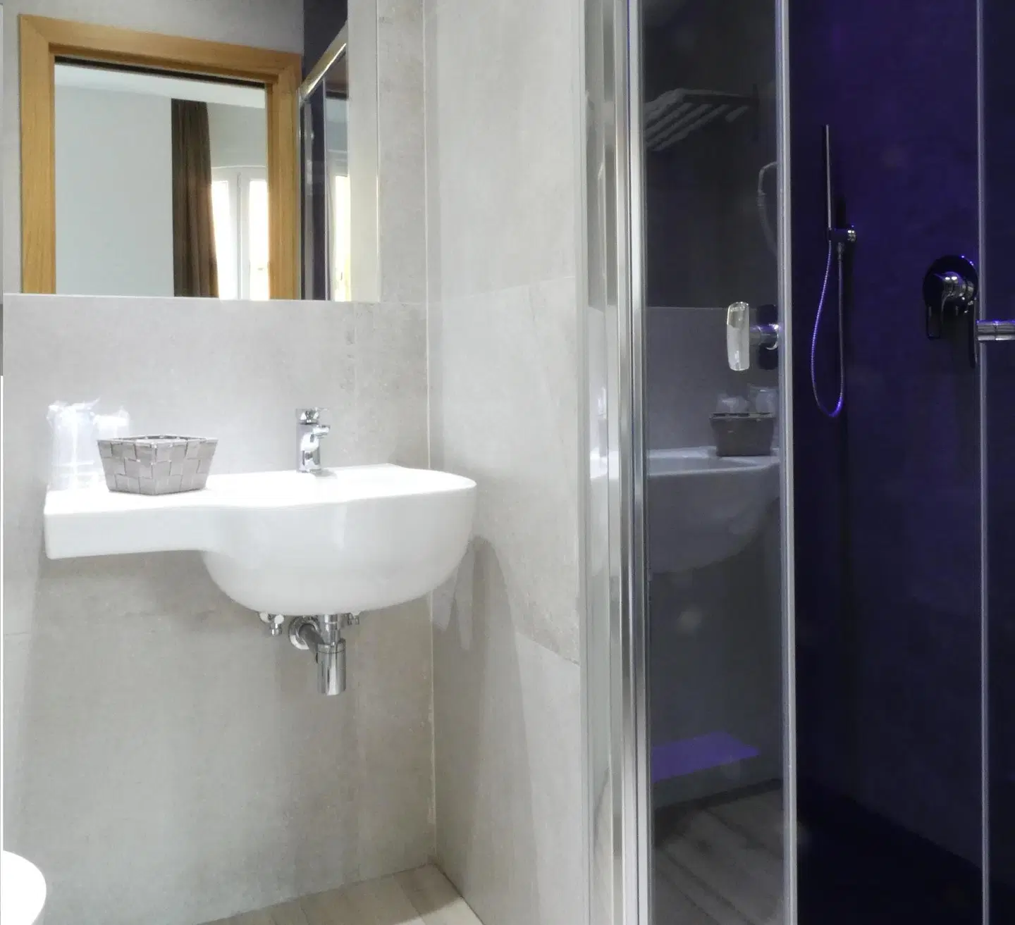 Eurohotel Badezimmer