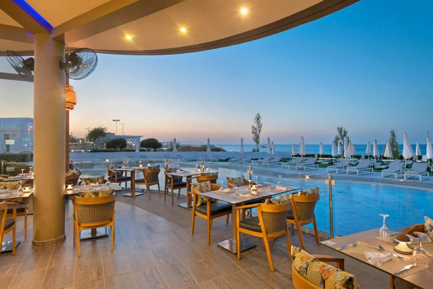Pernera Beach Restaurant