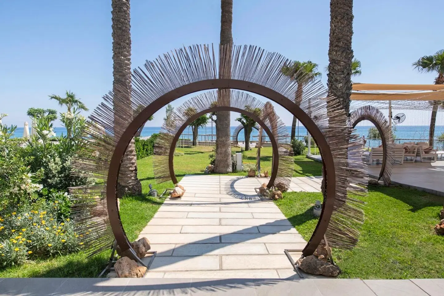 Pernera Beach Garten