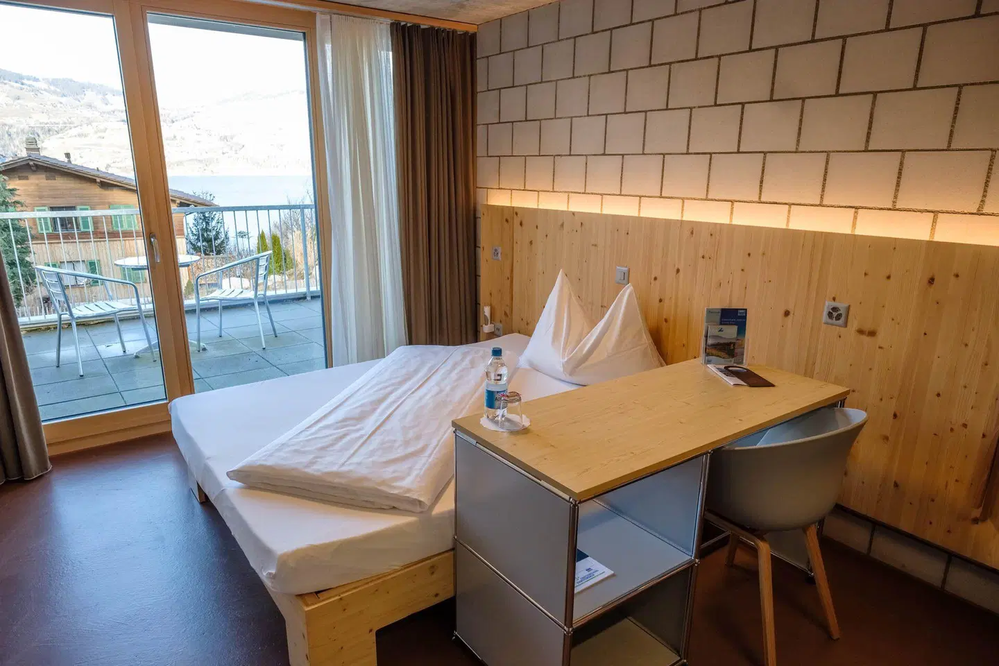 Hotel Seaside ABZ Spiez ROOM_EXAMPLE