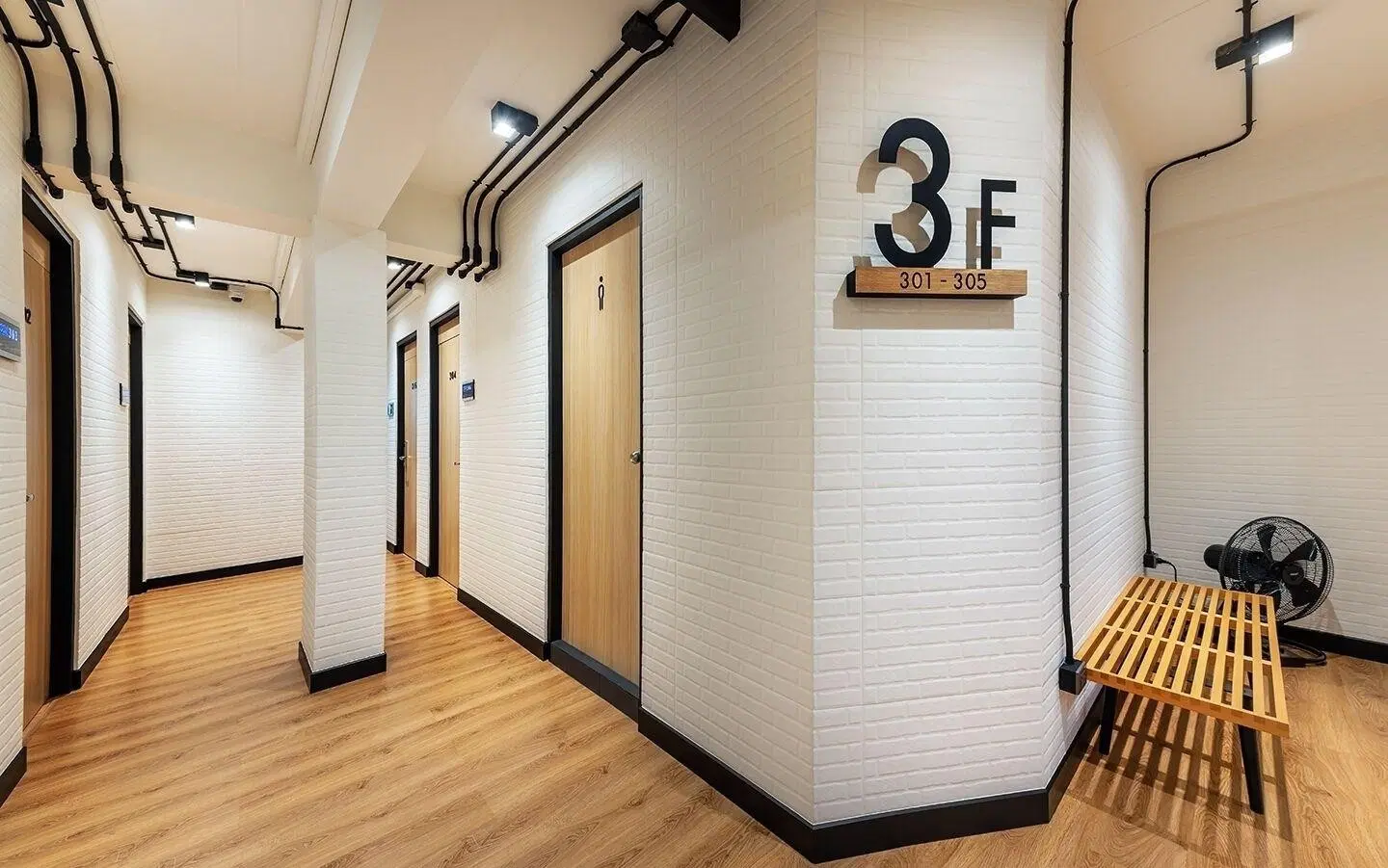 Siam Subway Hostel and Café Badezimmer