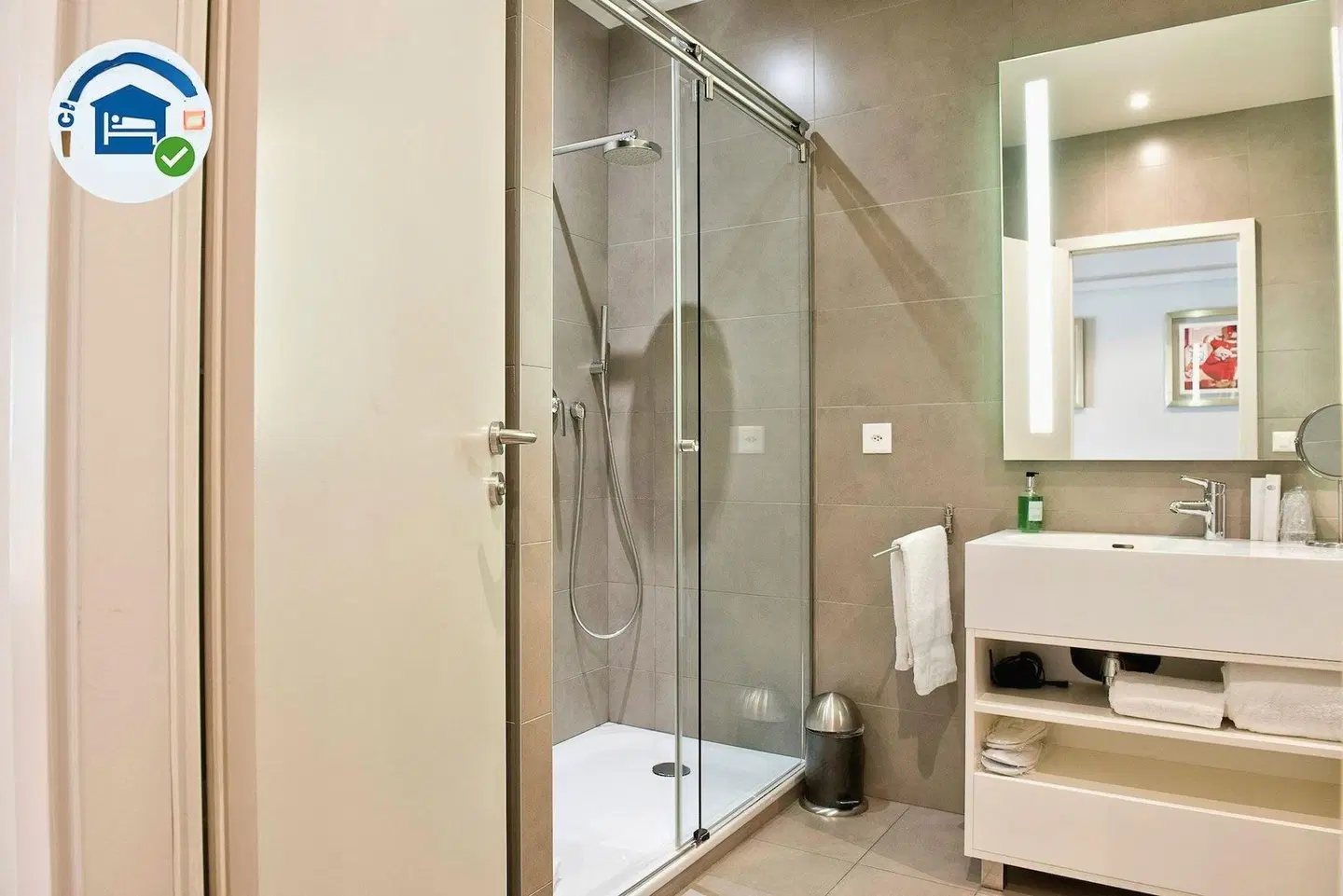 Chez Maman Hotel & Restaurant Badezimmer