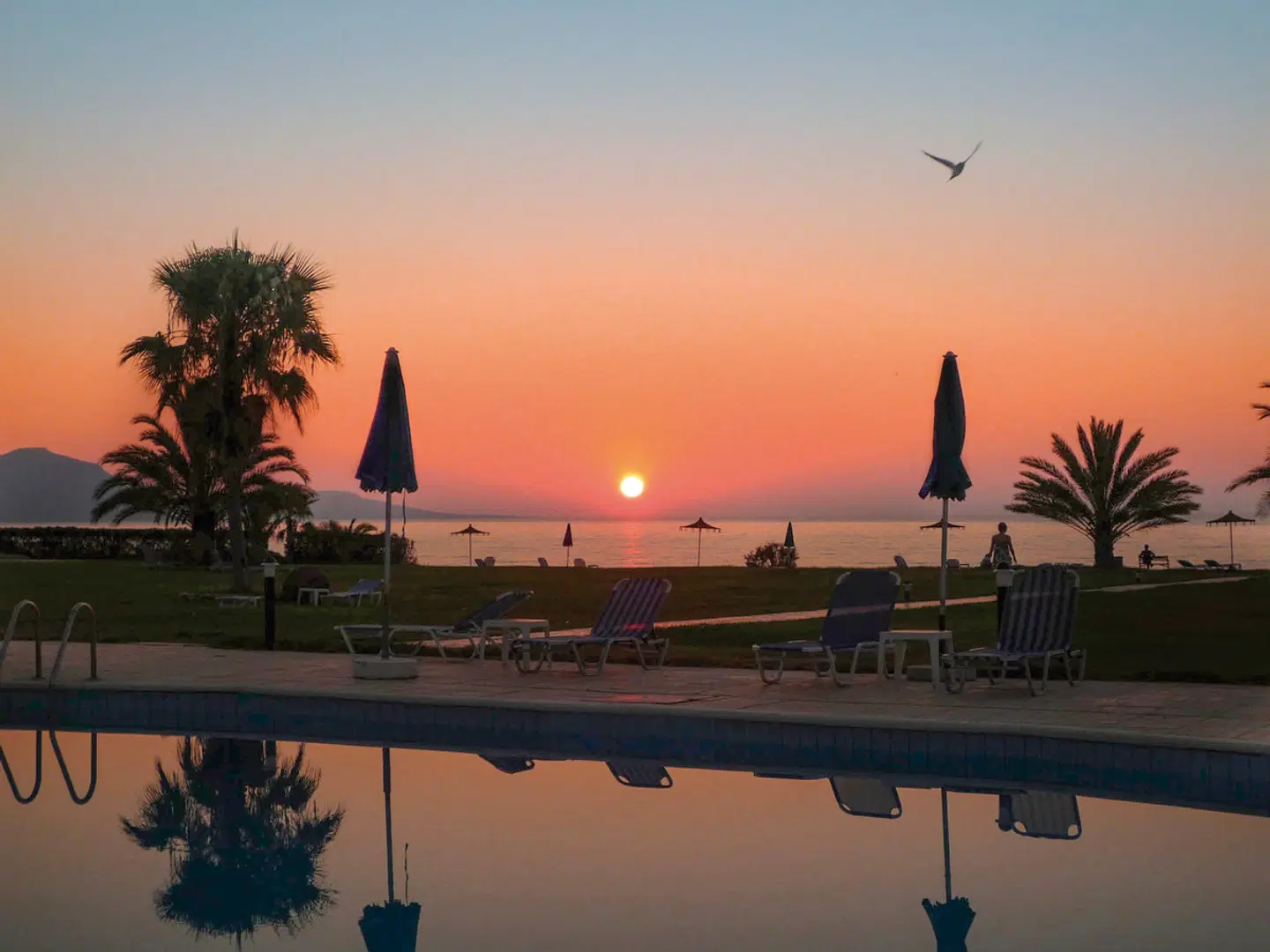 Natura Beach Hotel & Villas OUTDOOR_POOL