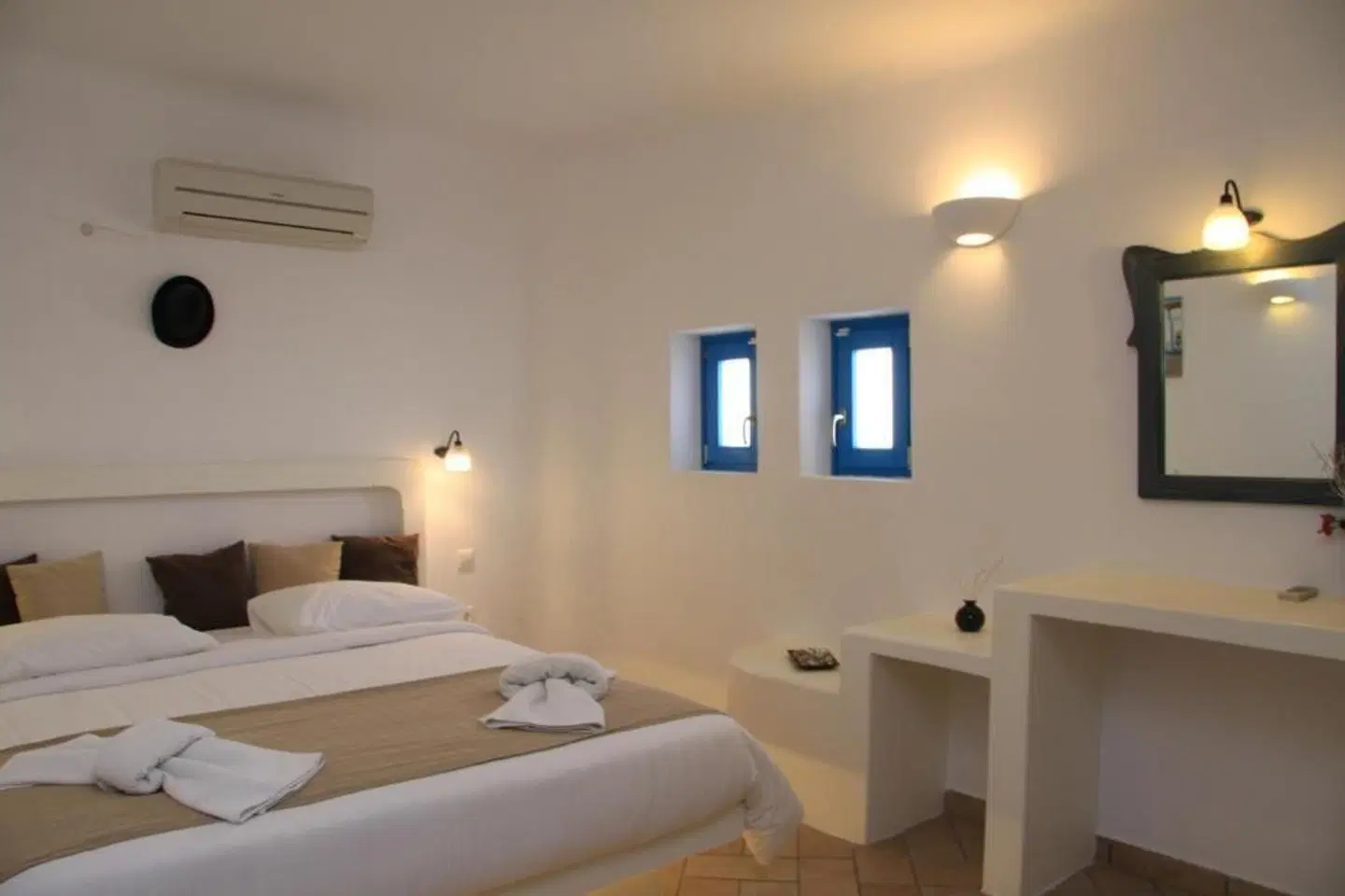 Seaside by Manos ROOM_EXAMPLE