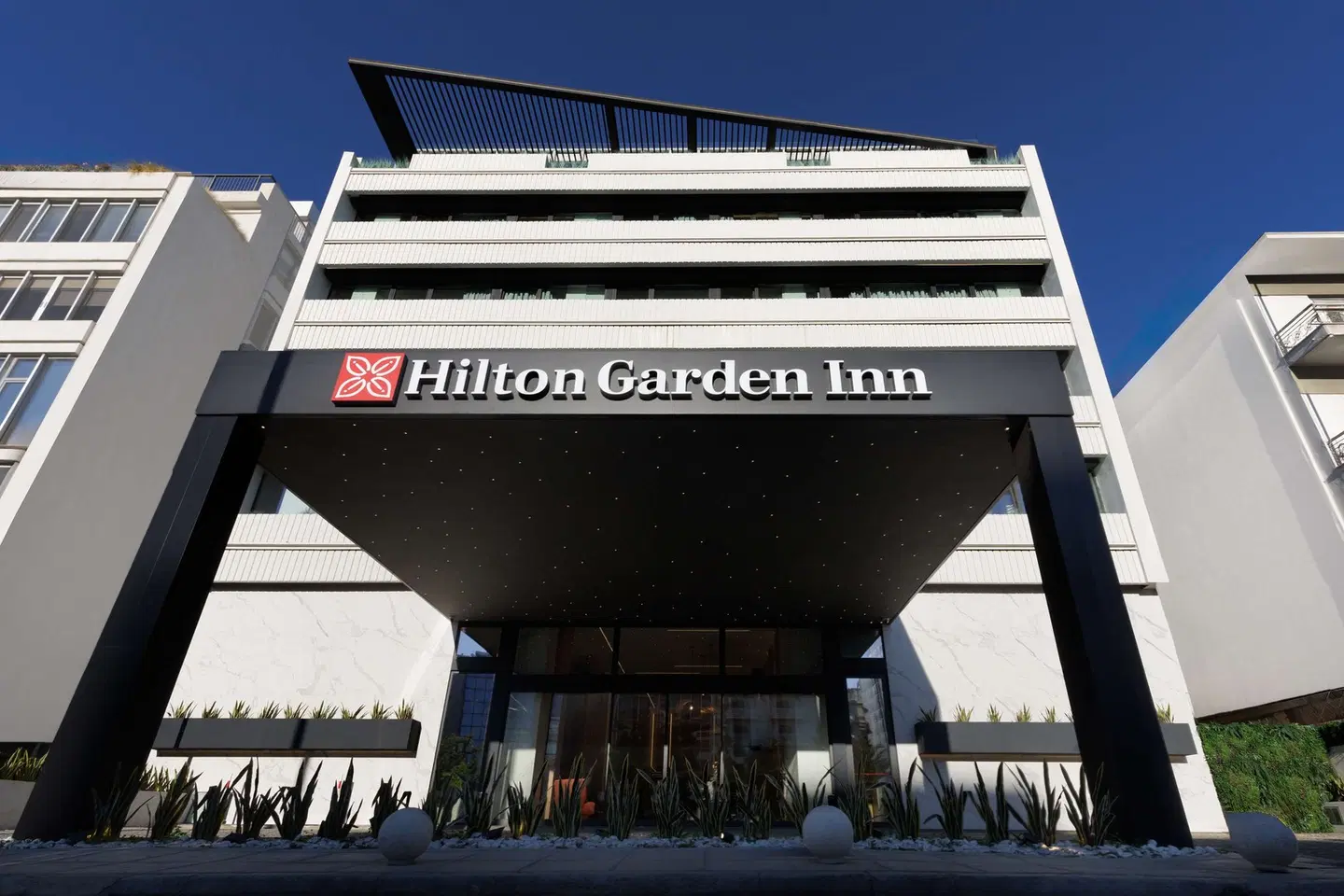 Hilton Garden Inn Athens Syggrou Avenue EXTERIOR