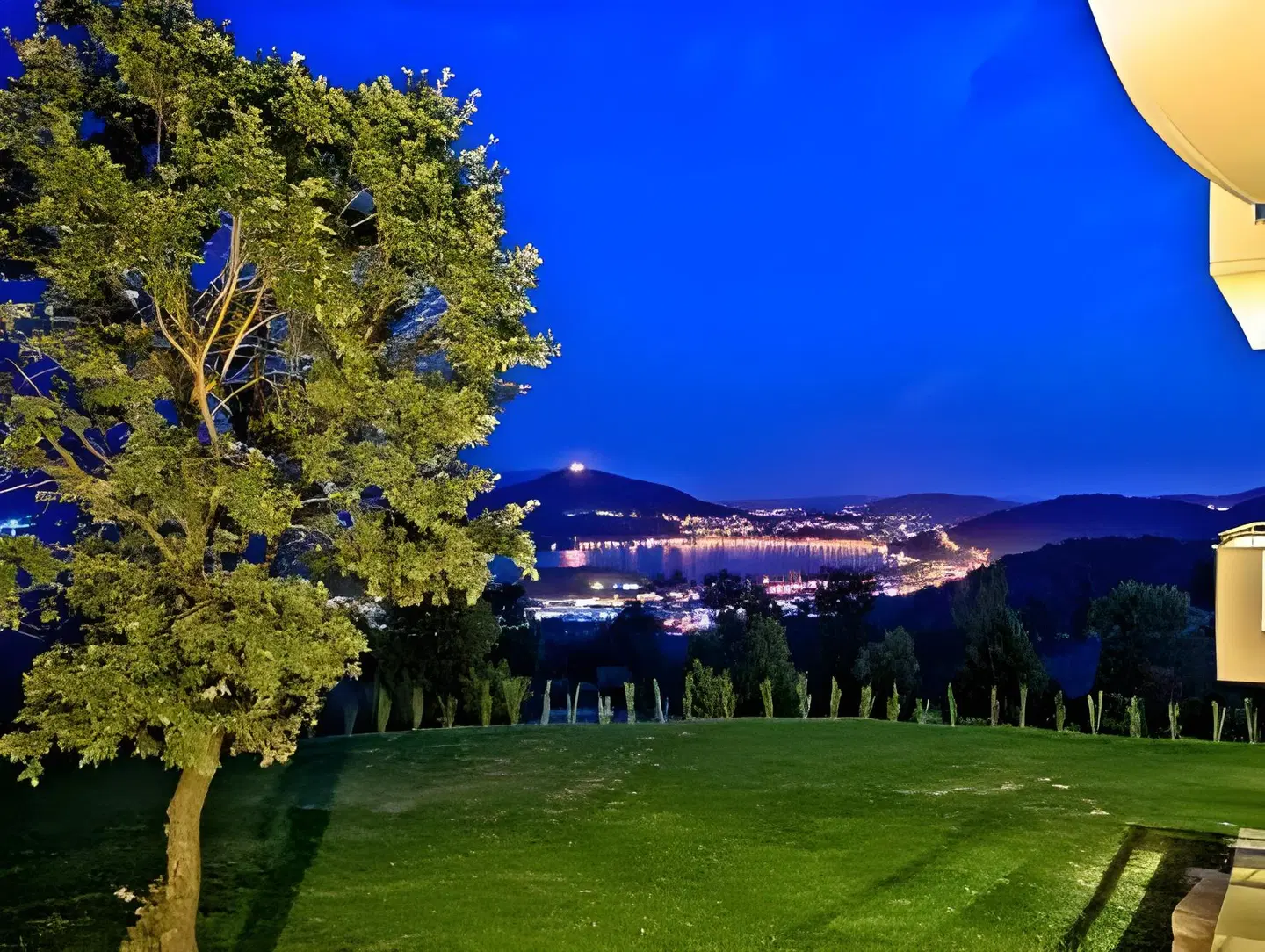 Enastron View Hotel LANDSCAPE