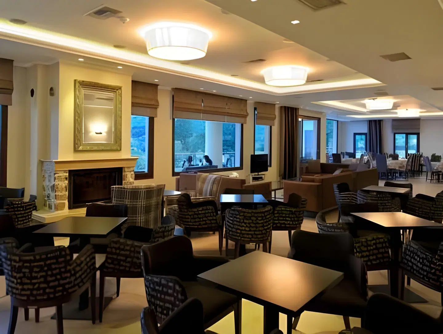 Enastron View Hotel Bar