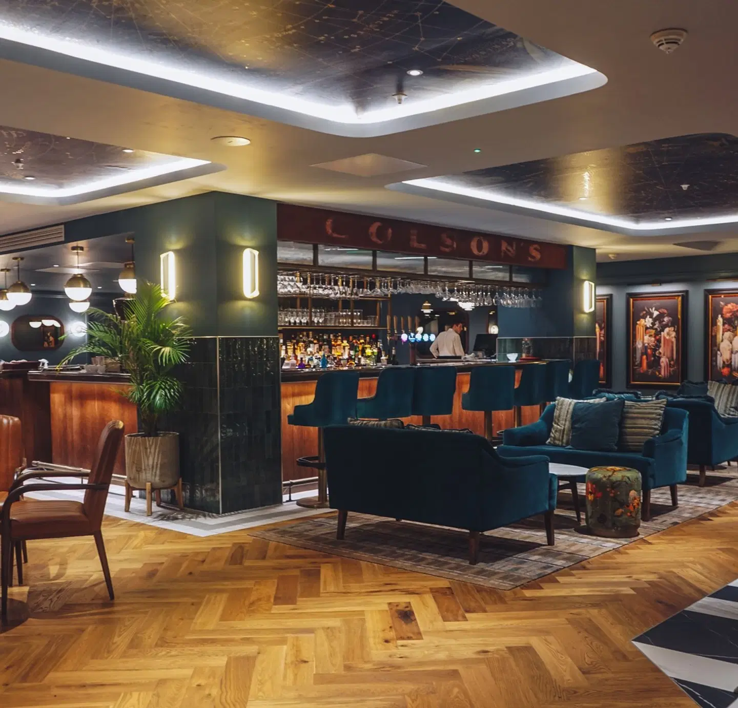 Hotel Indigo Exeter by IHG Bar