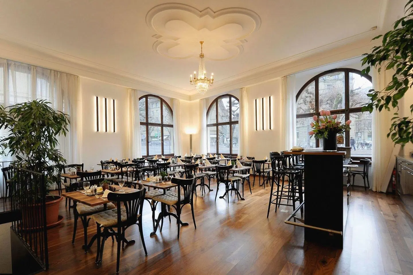 National Restaurant